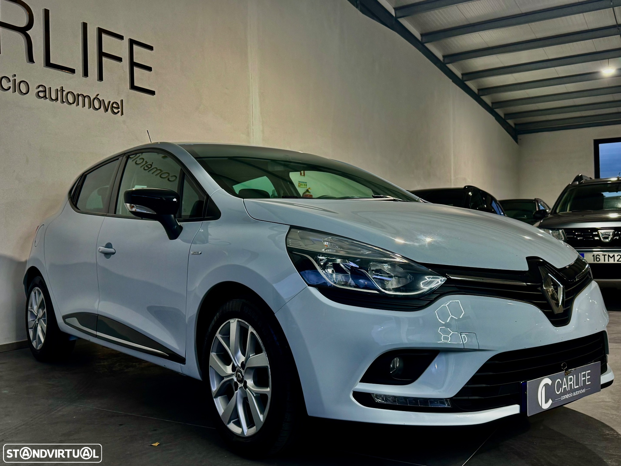 Renault Clio 1.0 TCe Limited - 21