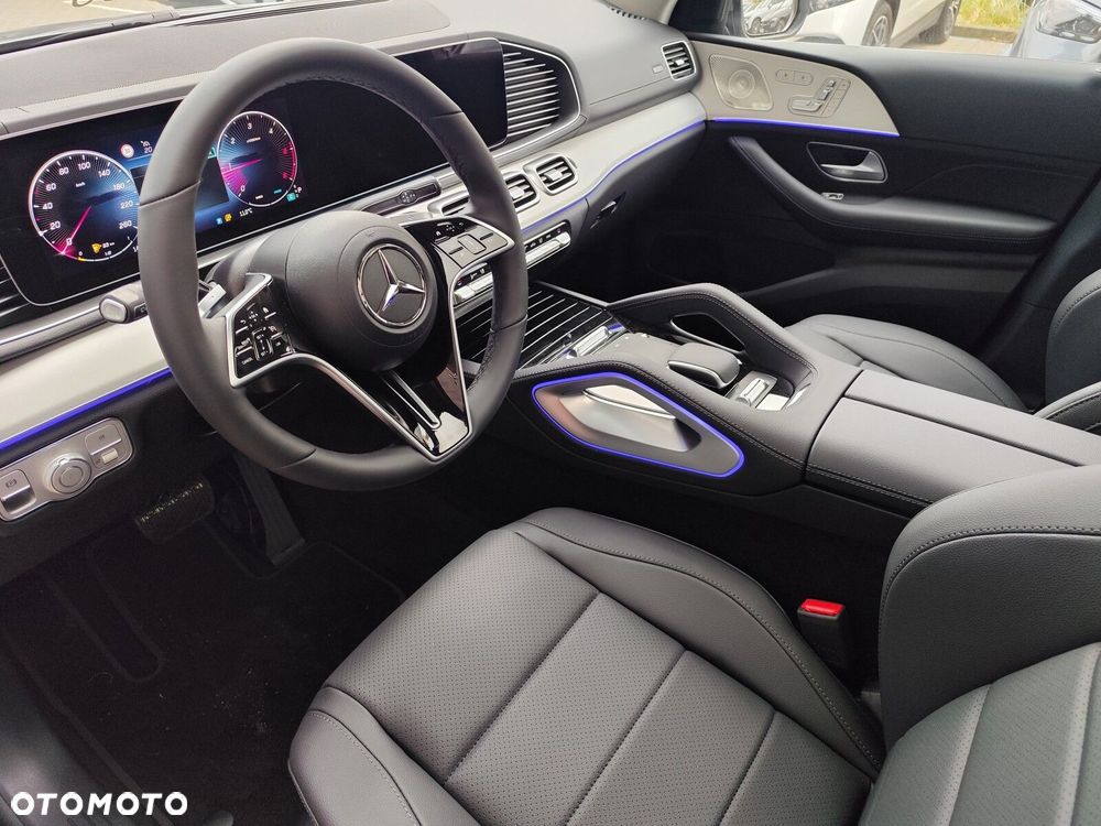 Mercedes-Benz GLE - 10