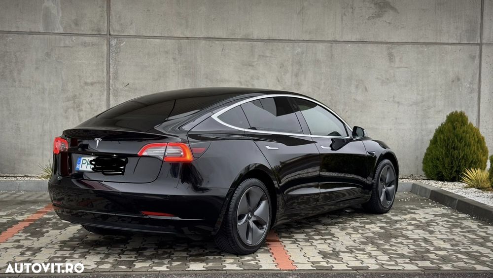 Tesla Model 3 Standard Reichweite Plus Hinterradantrieb - 7