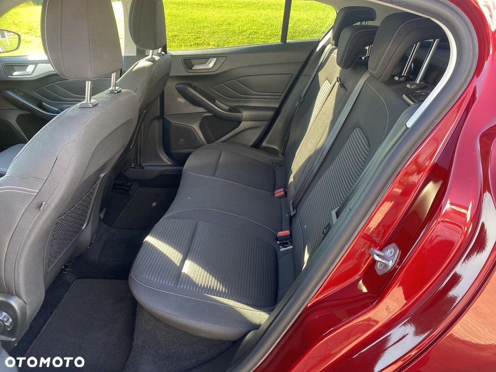 Ford Focus - 12