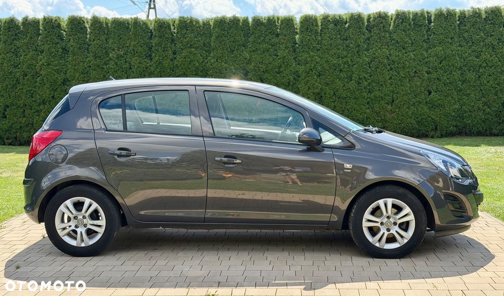 Opel Corsa 1.4 16V Energy - 19