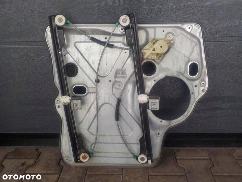 VW T5 MECHANIZM PODNOŚNIK SZYBY PRAWY PASAŻERA - 2