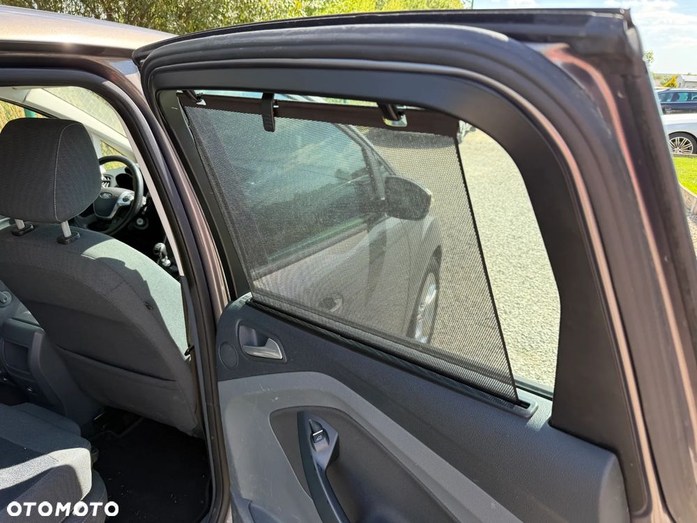 Ford C-MAX - 14