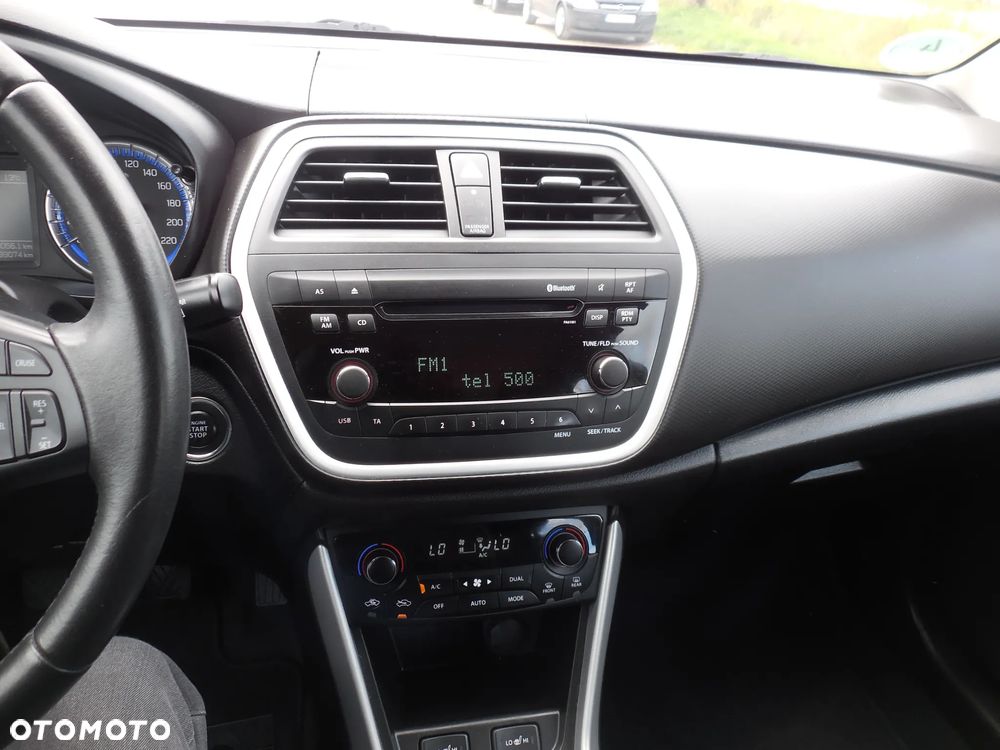 Suzuki SX4 - 21