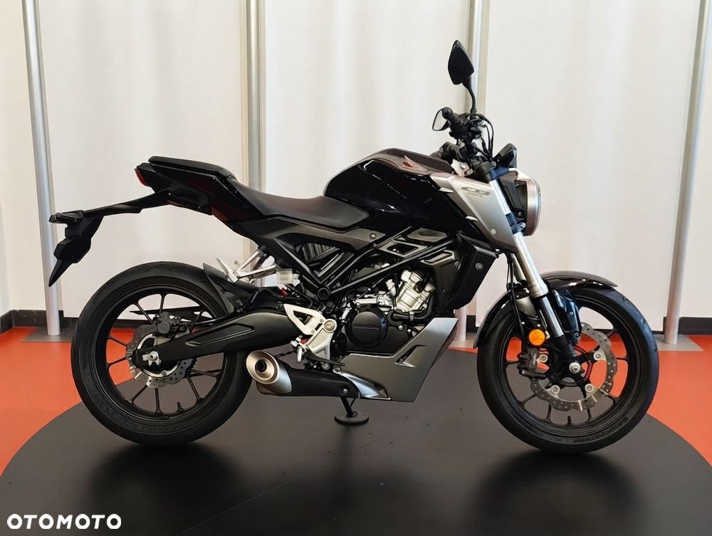 Honda CB - 3