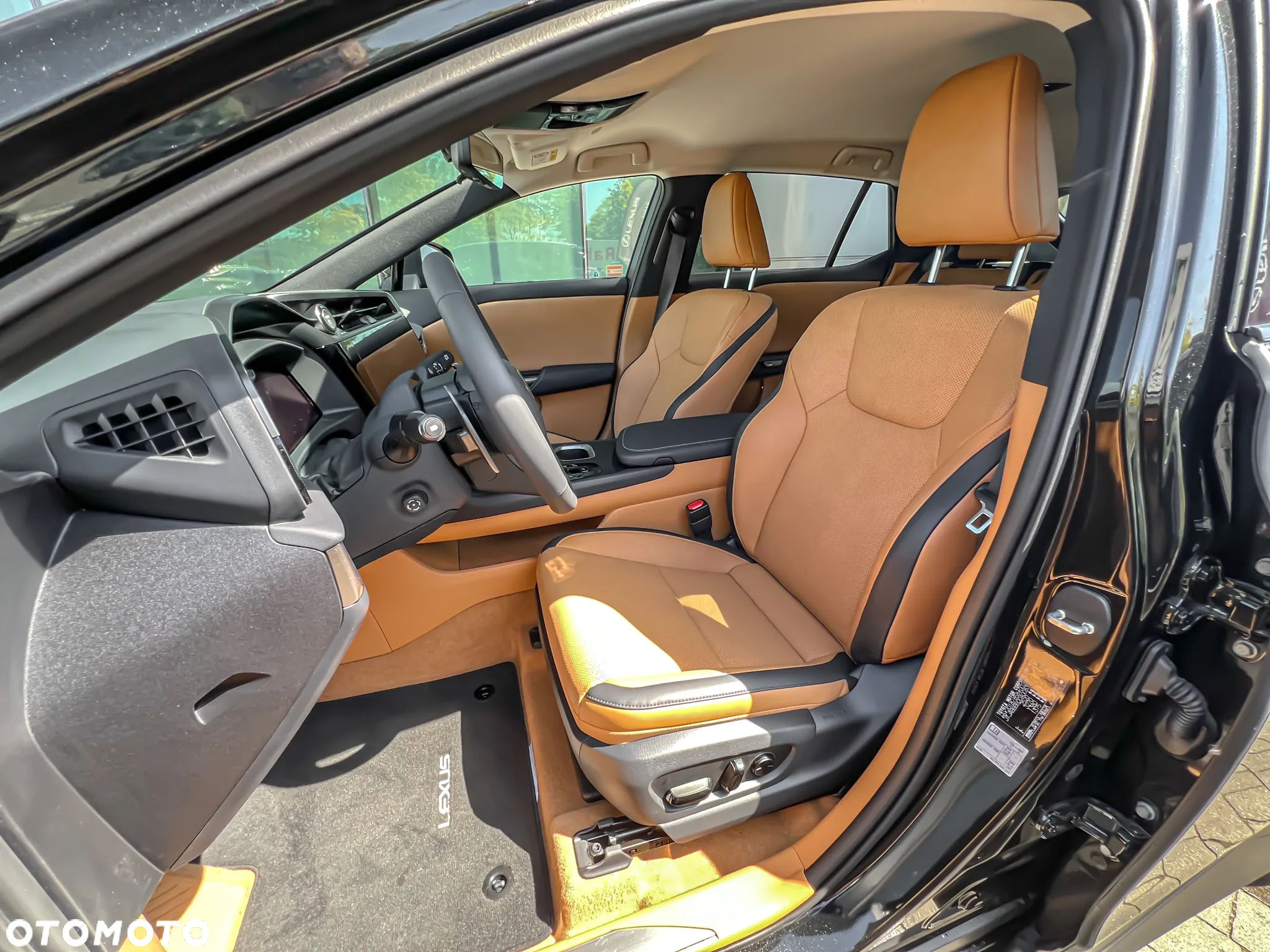 Lexus RZ 300e Prestige - 13