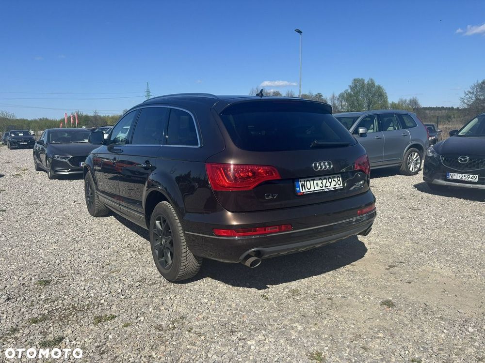 Audi Q7 - 9