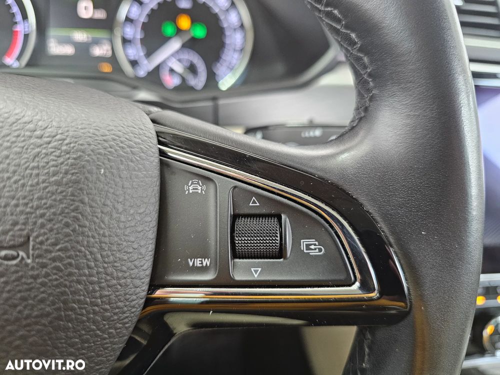 Skoda Superb 2.0 TDI 4X4 DSG Style - 11