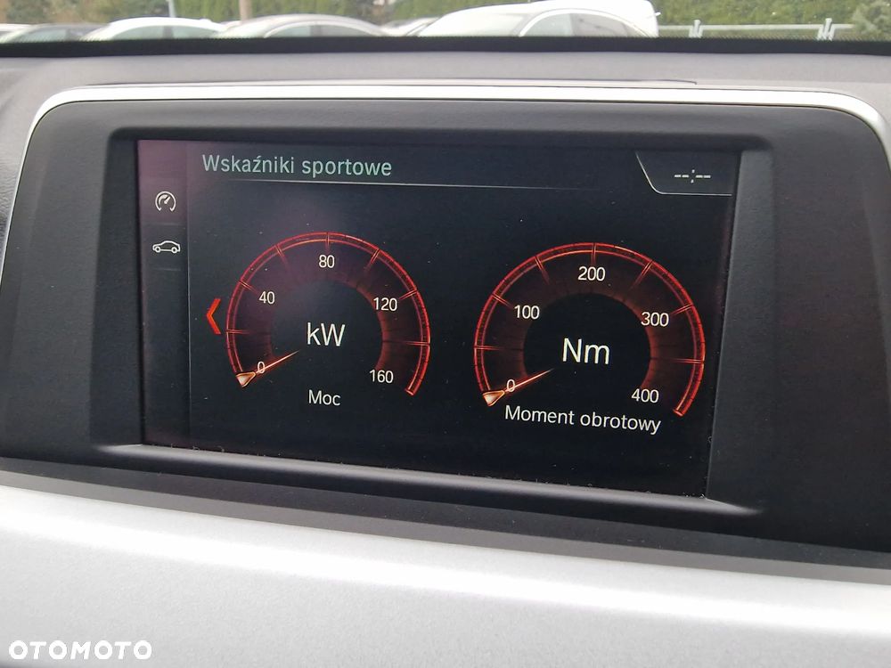 BMW X1 sDrive20d - 31