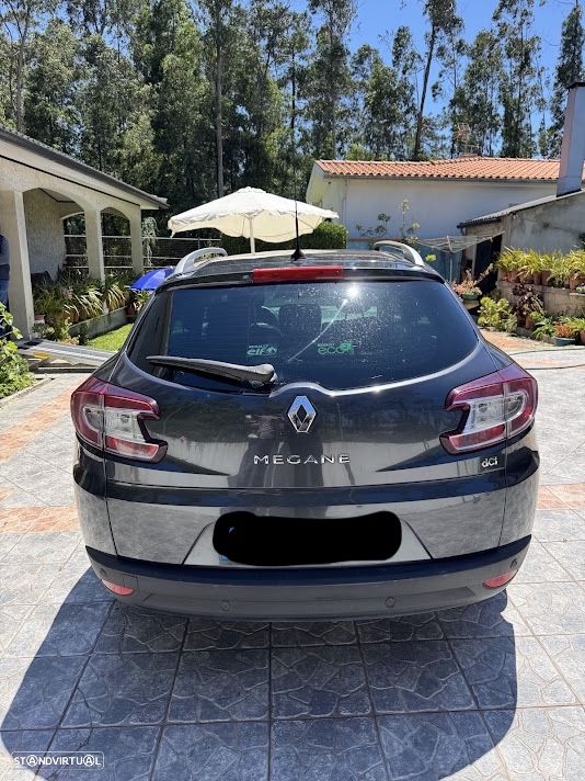 Renault Mégane Sport Tourer ENERGY dCi 110 Start & Stopp Bose Edition - 3