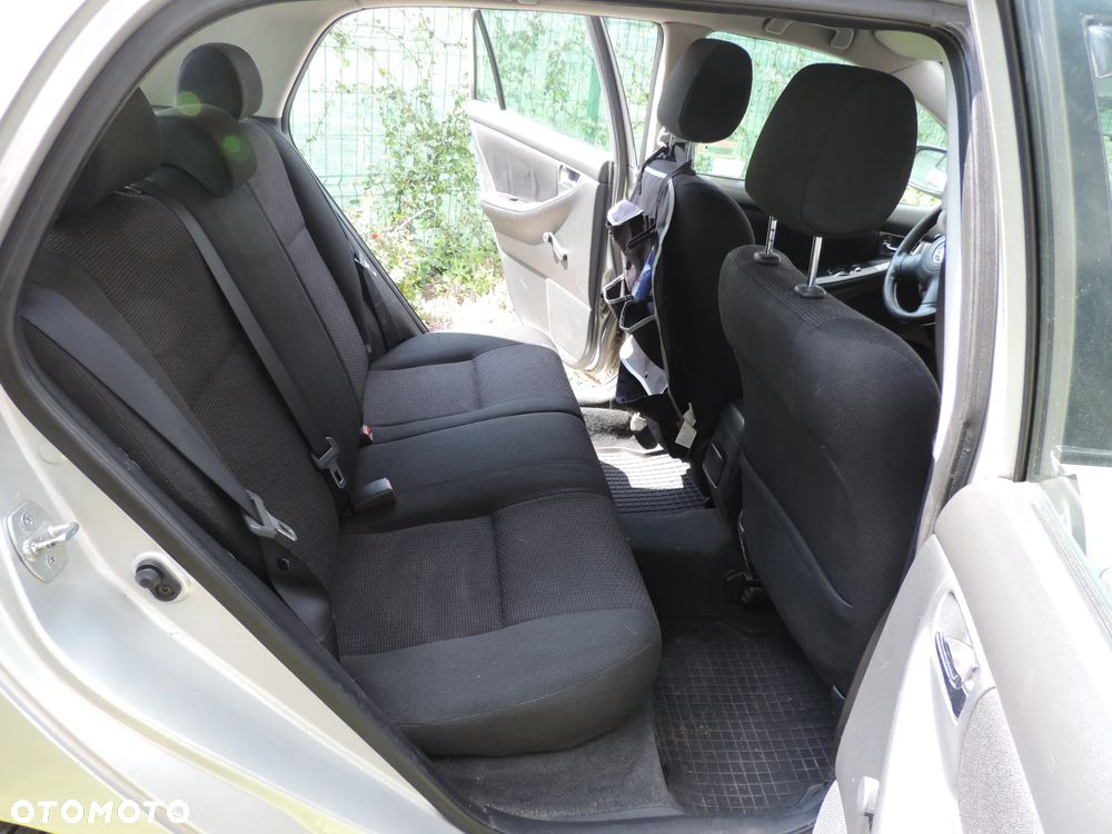 Toyota Corolla 1.4 D-4D Terra - 11