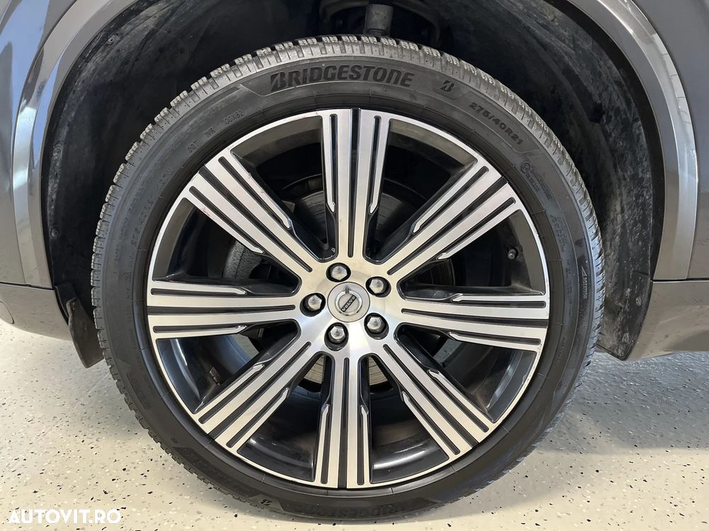 Volvo XC 90 B5 D AWD Plus Bright - 31