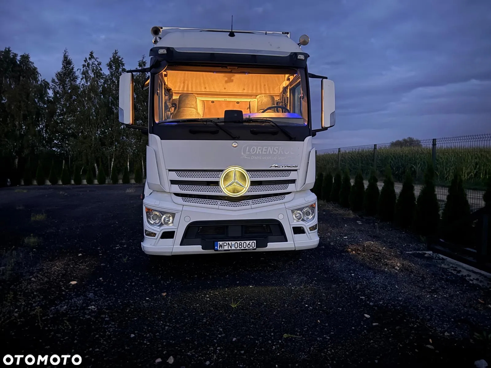 Mercedes-Benz Actros 1832 - 4