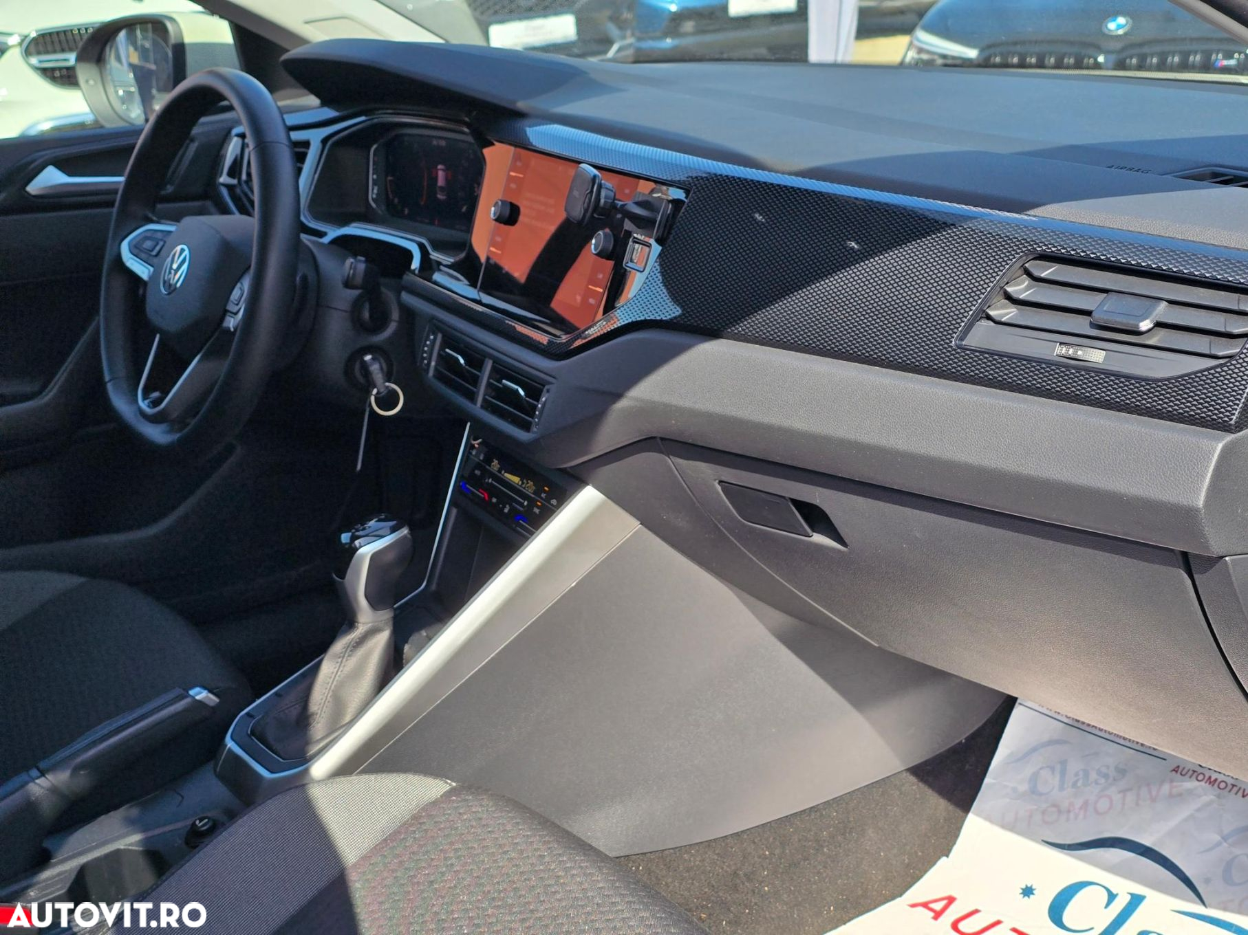 Volkswagen Taigo - 10