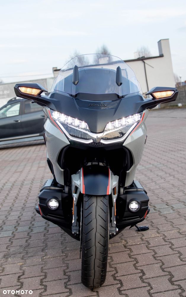 Honda GL - 5