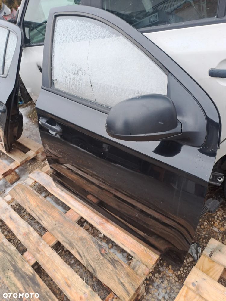 Hyundai I20 drzwi kompletne kod lakieru FR czarne - 13