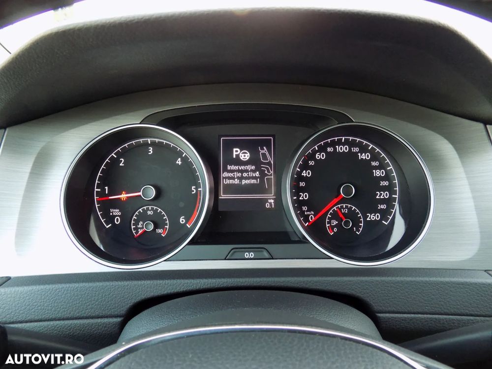 Volkswagen Golf 2.0 BlueTDI DSG Highline - 13