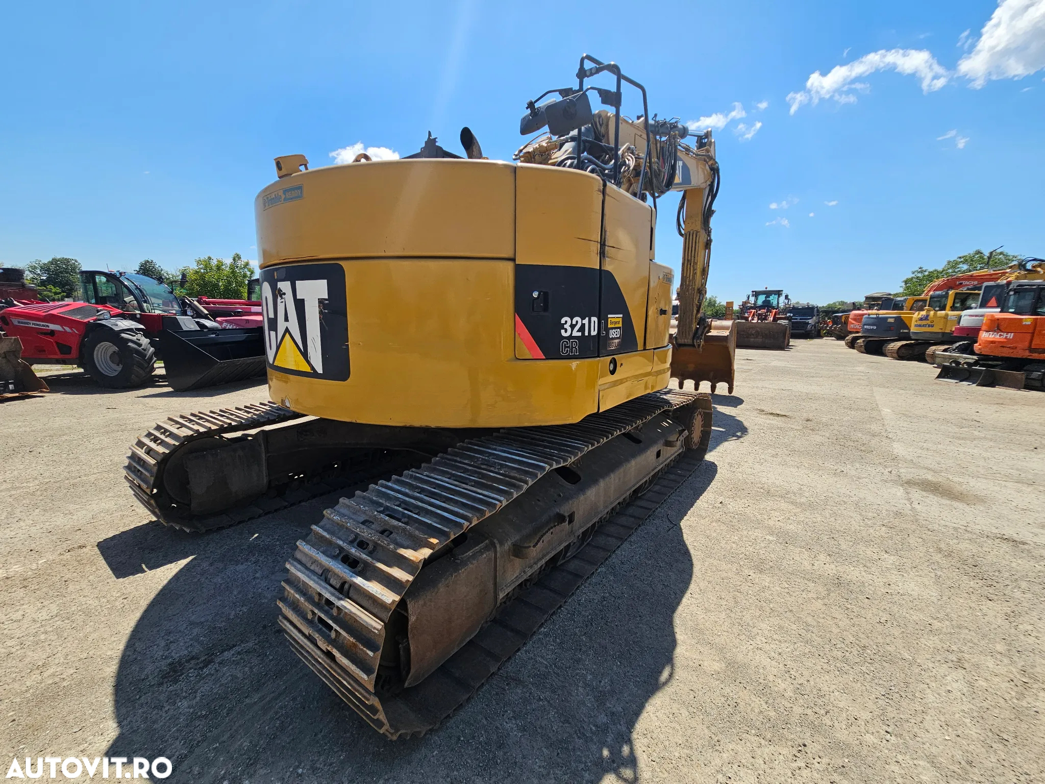 Caterpillar 321D LCR excavator pe senile compact cu 2 cupe - 10