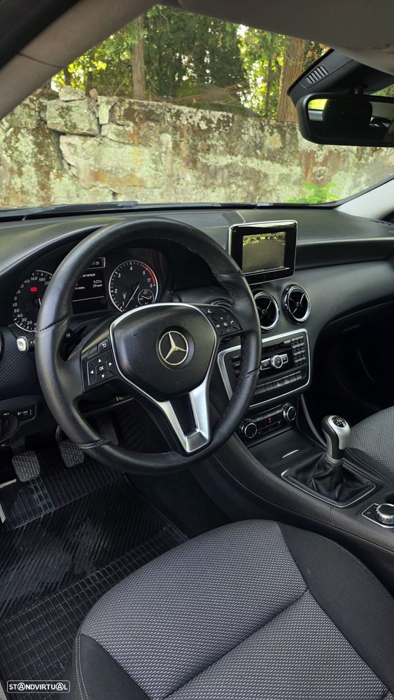 Mercedes-Benz A 180 CDI (BlueEFFICIENCY) Urban - 9