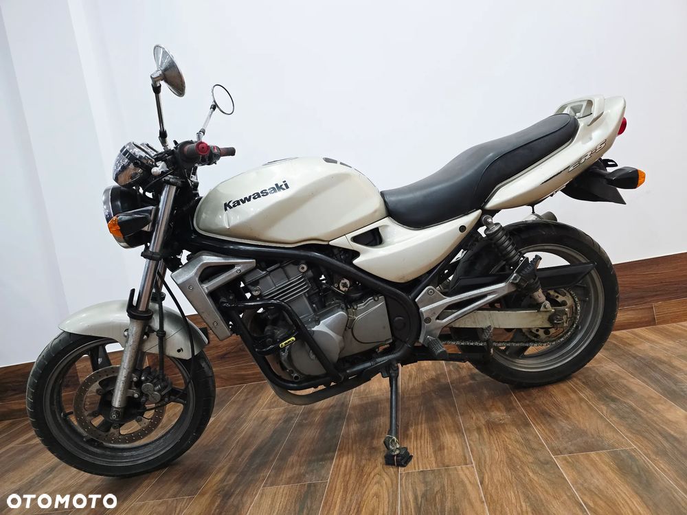 Kawasaki ER - 6