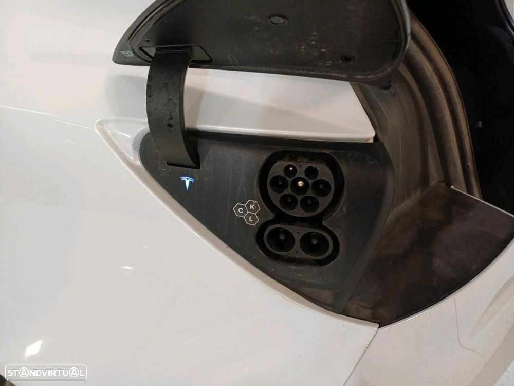 Tesla Model 3 Tração Traseira Premium - 14