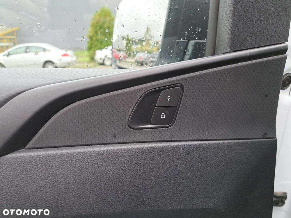 Volkswagen Amarok PRO 2,0TDI 170KM, 6-bieg. manualna 4MOTION rozstaw osi 3270 mm - 26