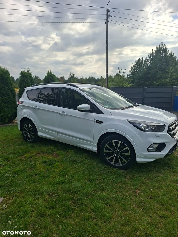 Ford Kuga - 11
