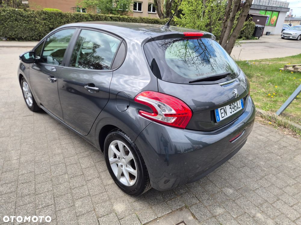 Peugeot 208 95 VTI Active - 8