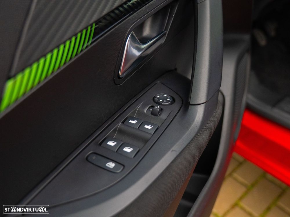 Peugeot 2008 1.2 PureTech Active Pack - 13