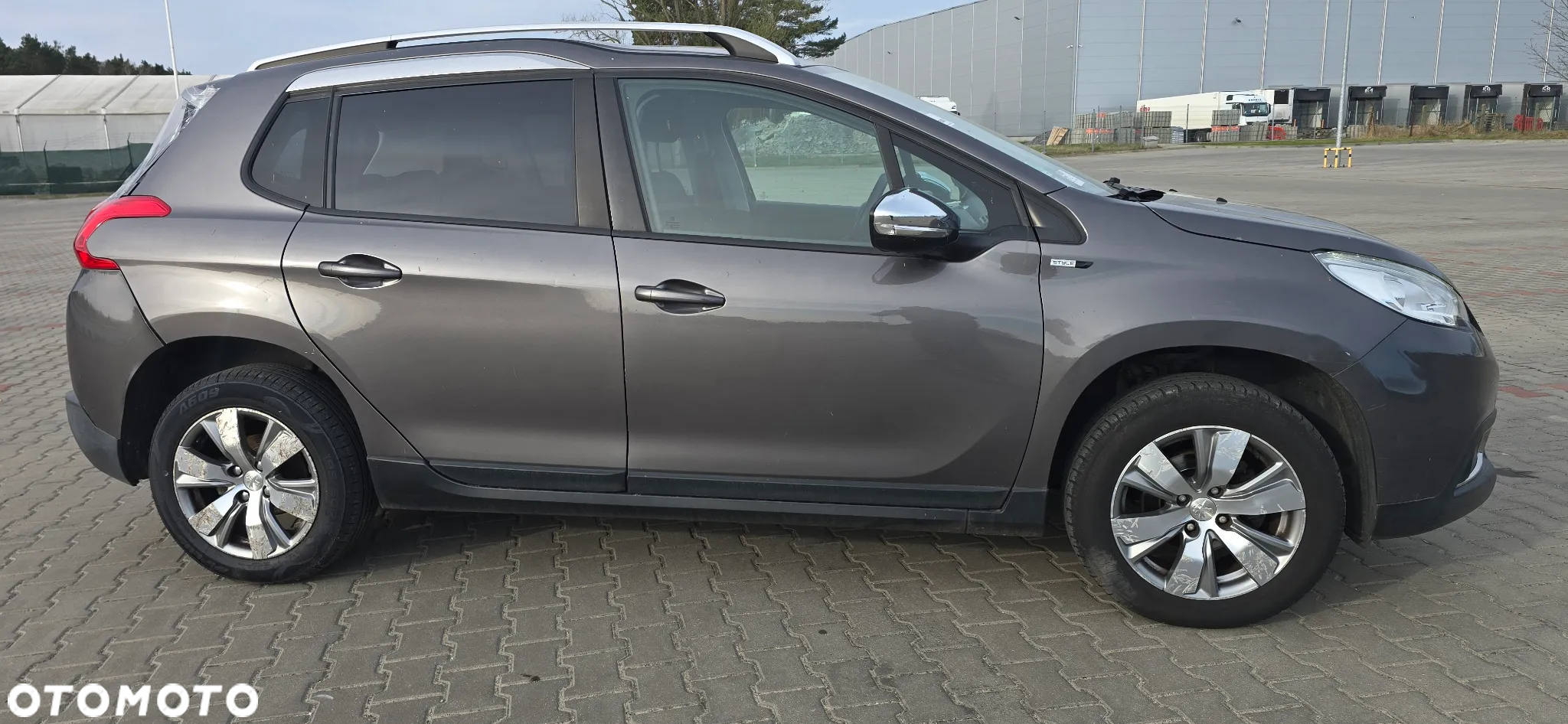 Peugeot 2008 PureTech 82 Active - 4