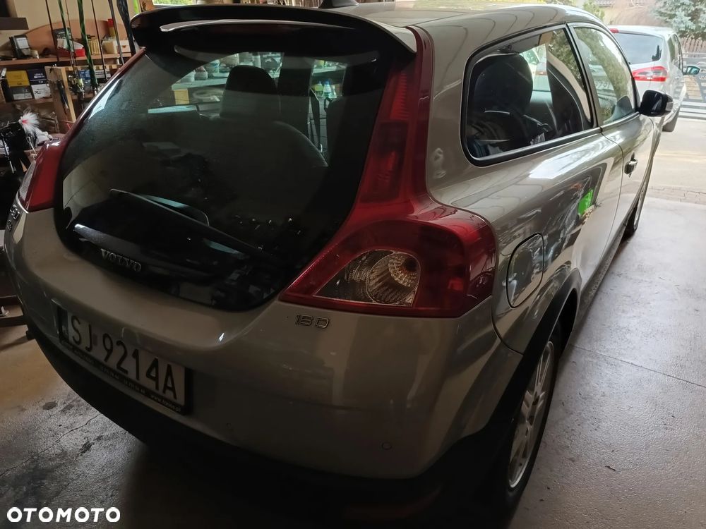 Volvo C30 1.6D - 10