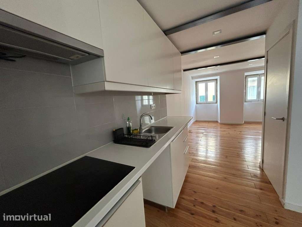 Apartamento T2 - Totalmente remodelado em Belém - Lisboa - Grande imagem: 4/27