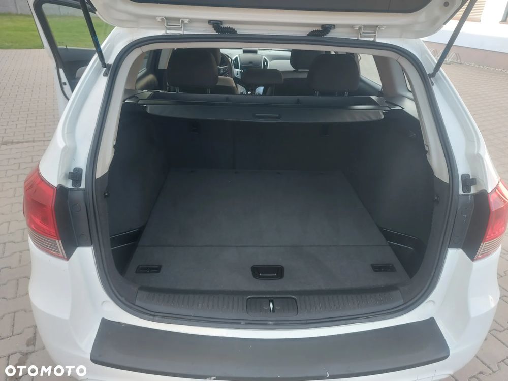 Chevrolet Cruze 1.6 LS - 12