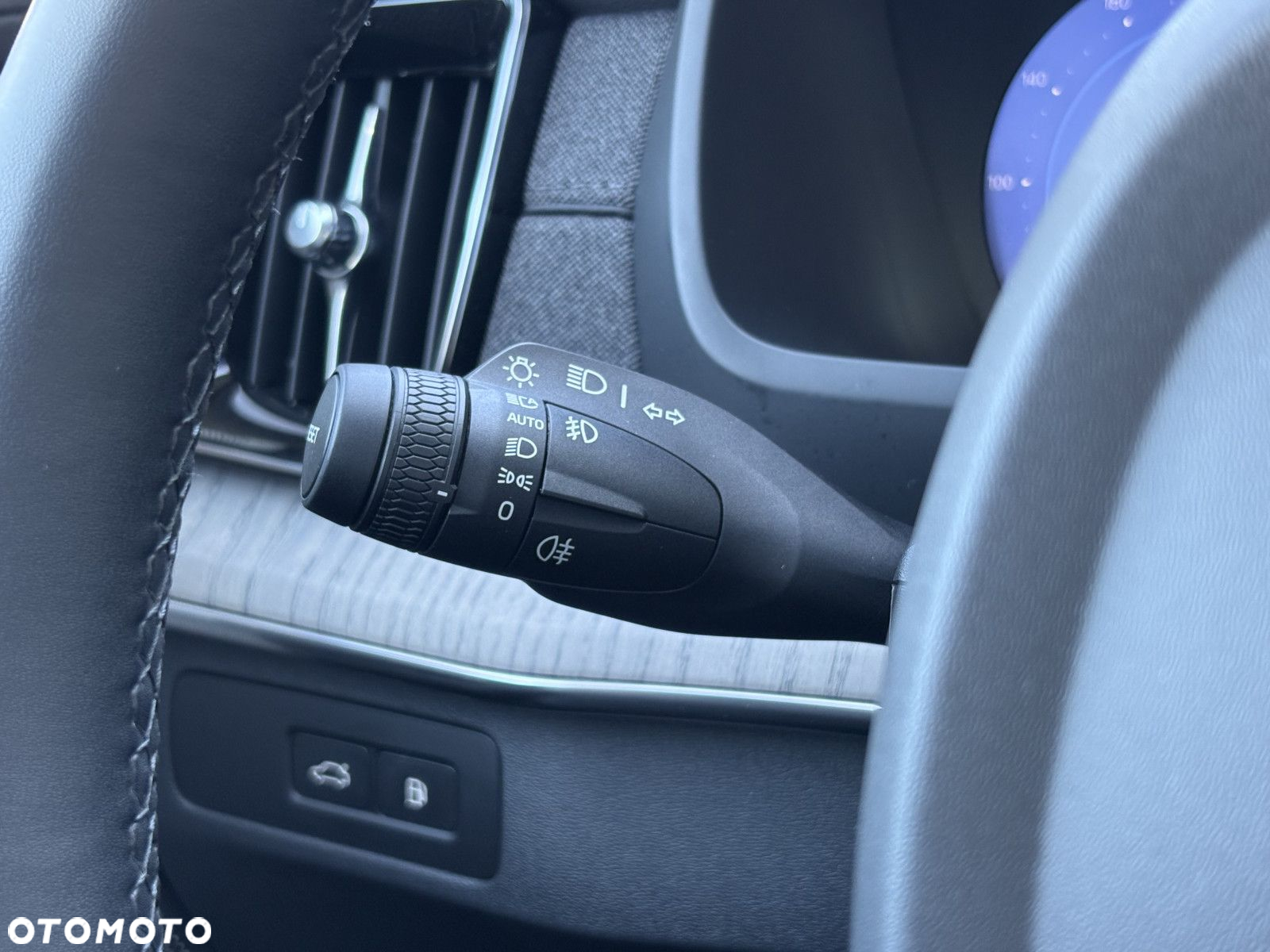 Volvo XC 90 - 27