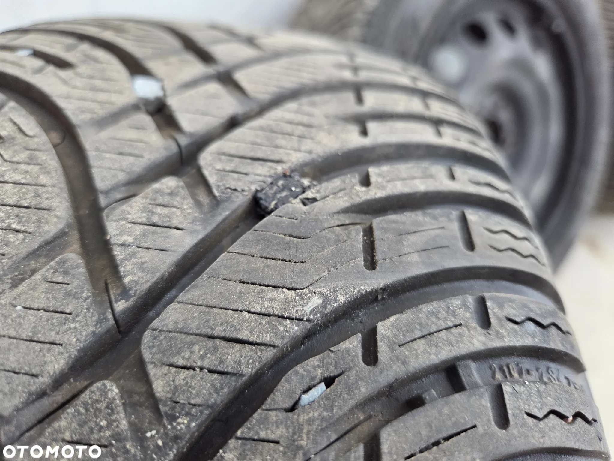 Felgi stalowe z oponami 5x108 ET44 Peugeot 308 T9 - 14