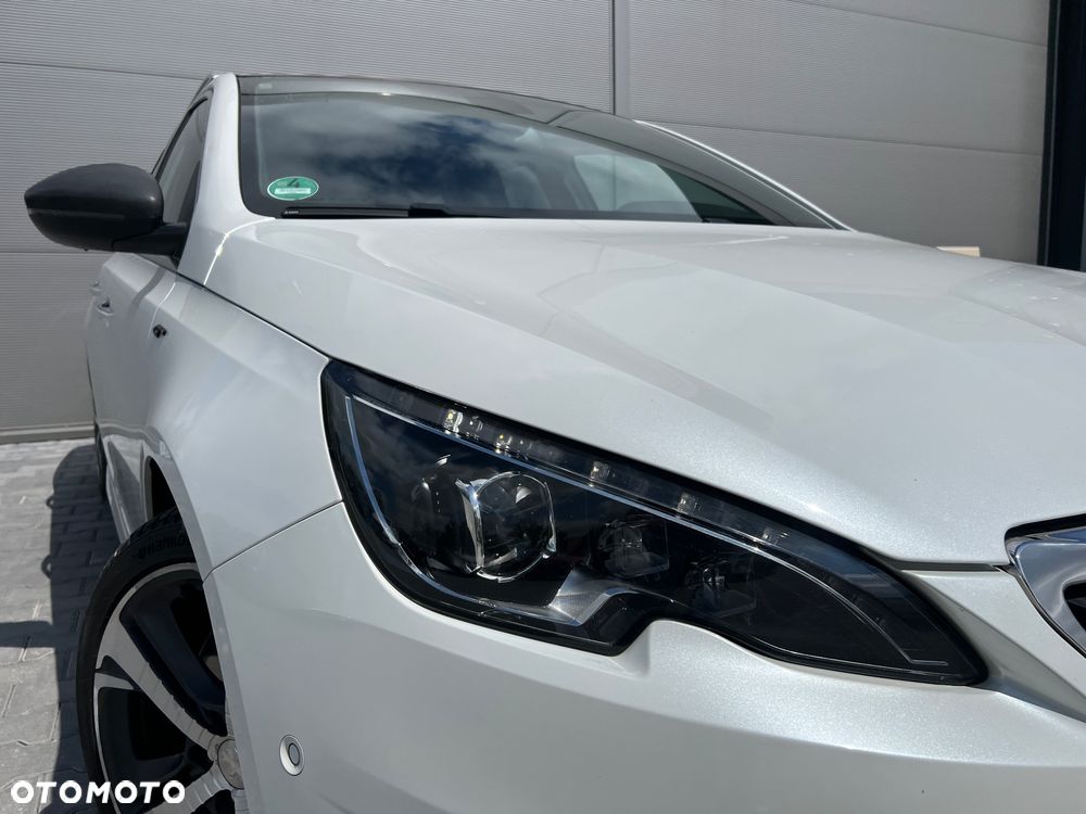 Peugeot 308 - 5