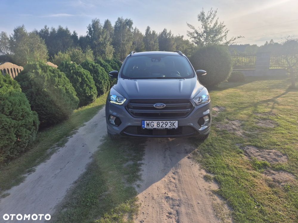 Ford Kuga 2.0 TDCi 4x4 ST-Line - 19