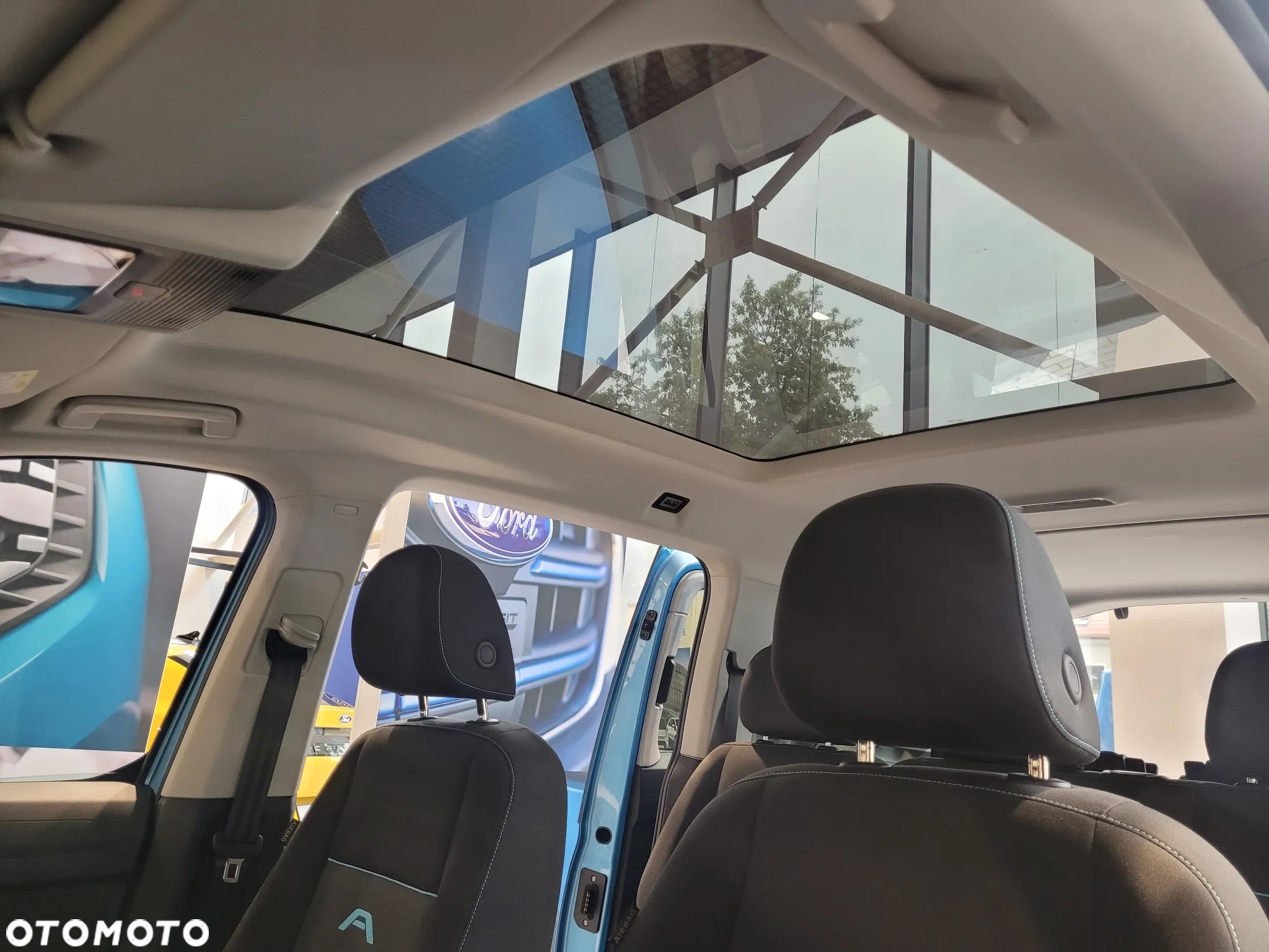 Ford Tourneo Connect Grand - 21
