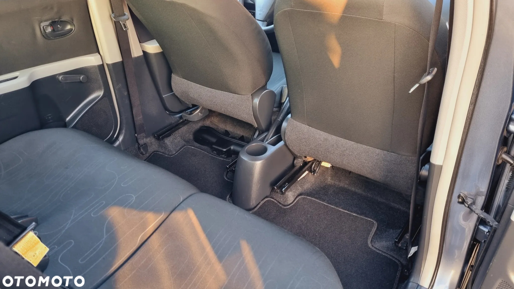Toyota Yaris 1.0 Active - 24