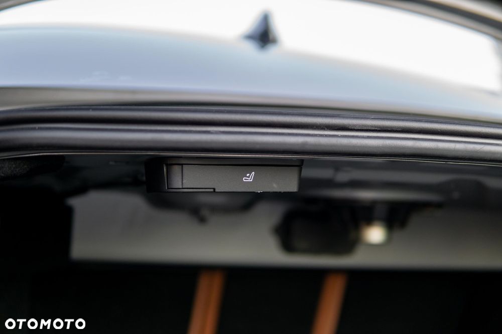 Alfa Romeo Giulia 2.0 Turbo 16V AT8-Q4 Veloce Ti - 40