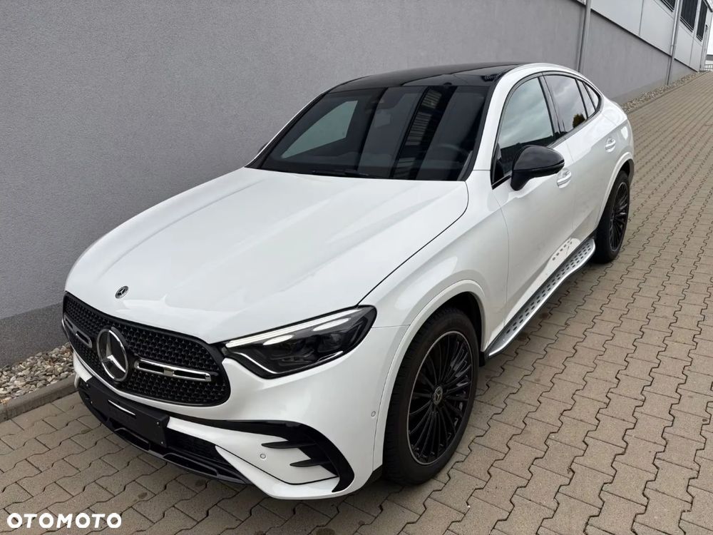 Mercedes-Benz GLC Coupe 220 d mHEV 4-Matic AMG Line - 4
