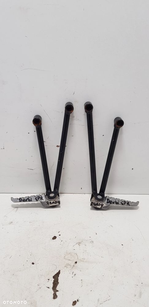 Derbi GPR 50 2t 09-16 Sety Podnóżki Pasażera Komplet - 2