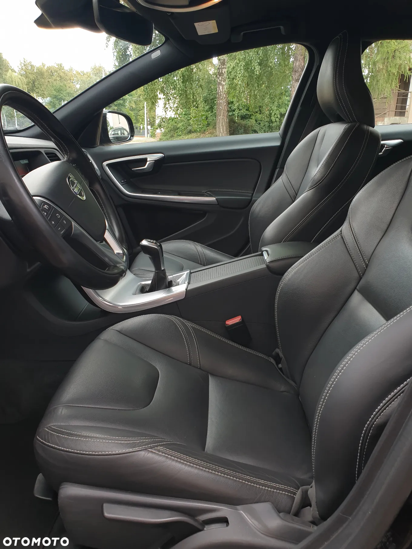 Volvo V60 D4 Summum - 21
