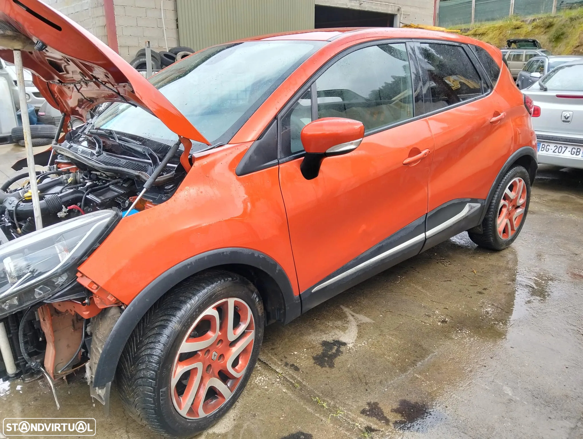 Renault Captur 1.5 dci ano 2015 - 5