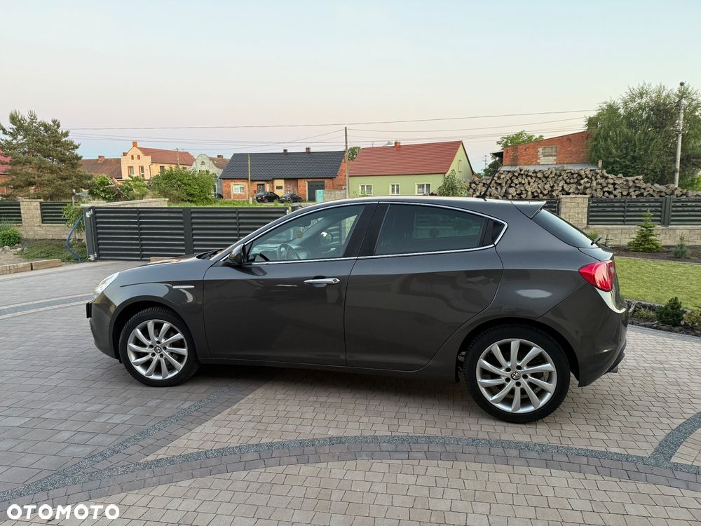 Alfa Romeo Giulietta - 6