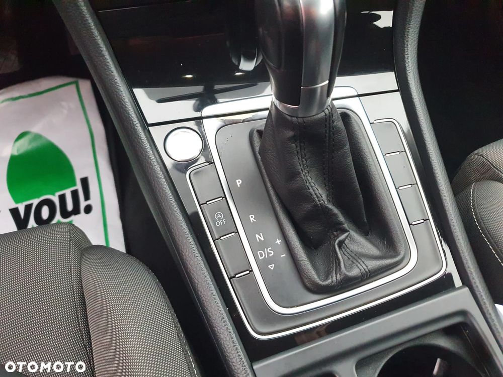 Volkswagen Golf 1.4 TSI BlueMotion Technology DSG Comfortline - 16