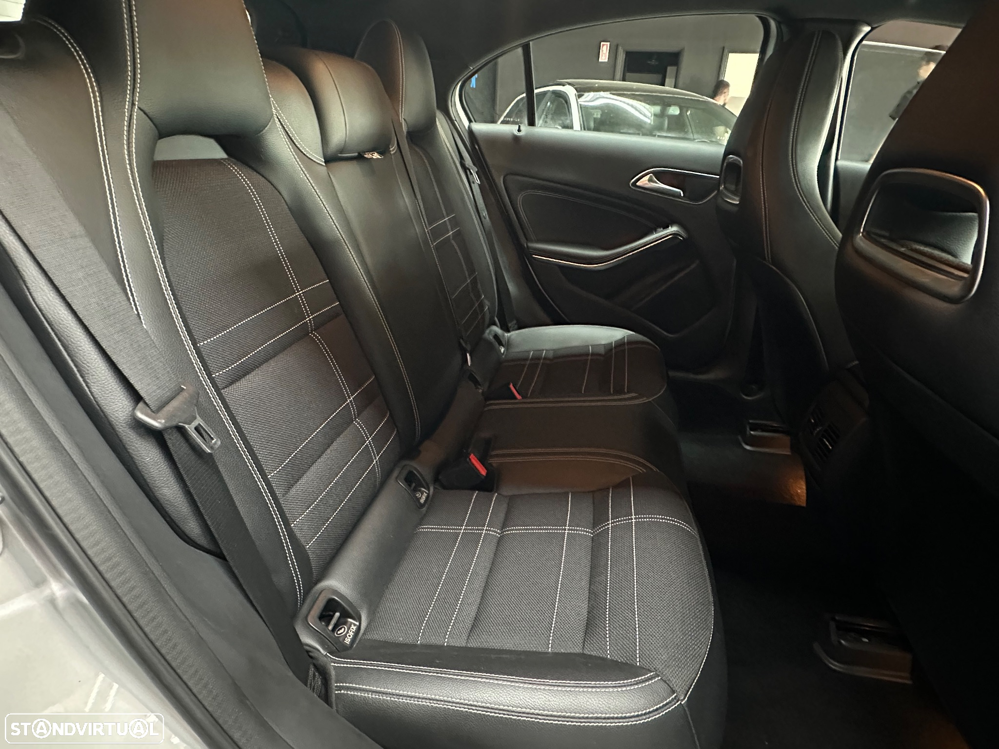 Mercedes-Benz A 200 CDI (BlueEFFICIENCY) Urban - 18