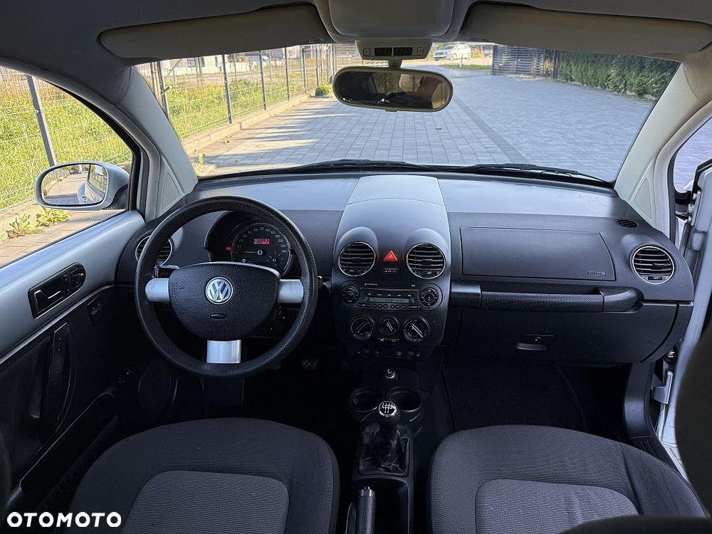 Volkswagen Beetle - 8