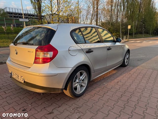 BMW Seria 1 116i - 12