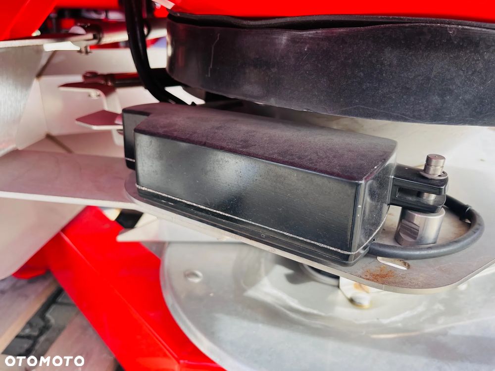 Maschio Gaspardo PRIMO EW 213 ISOTRONIC Rozsiewacz z wagą i GPS - 14